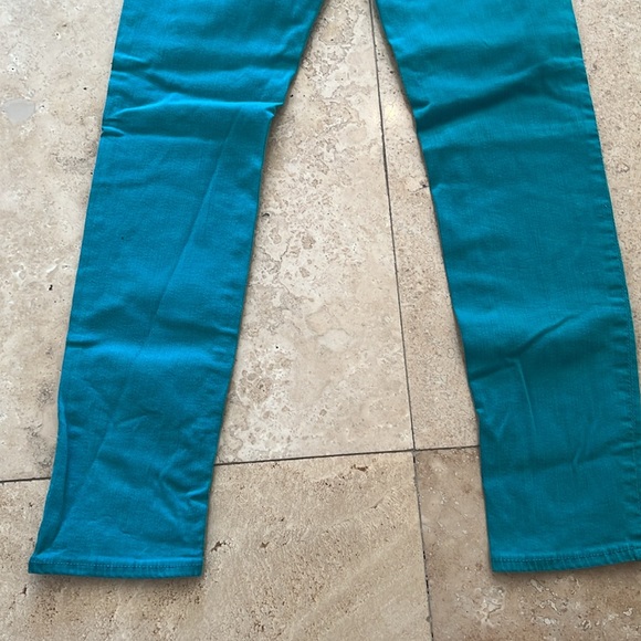 AG The Stevie Ankle Slim Straight Leg Size 27 in Aqua Green Color - Picture 9 of 9